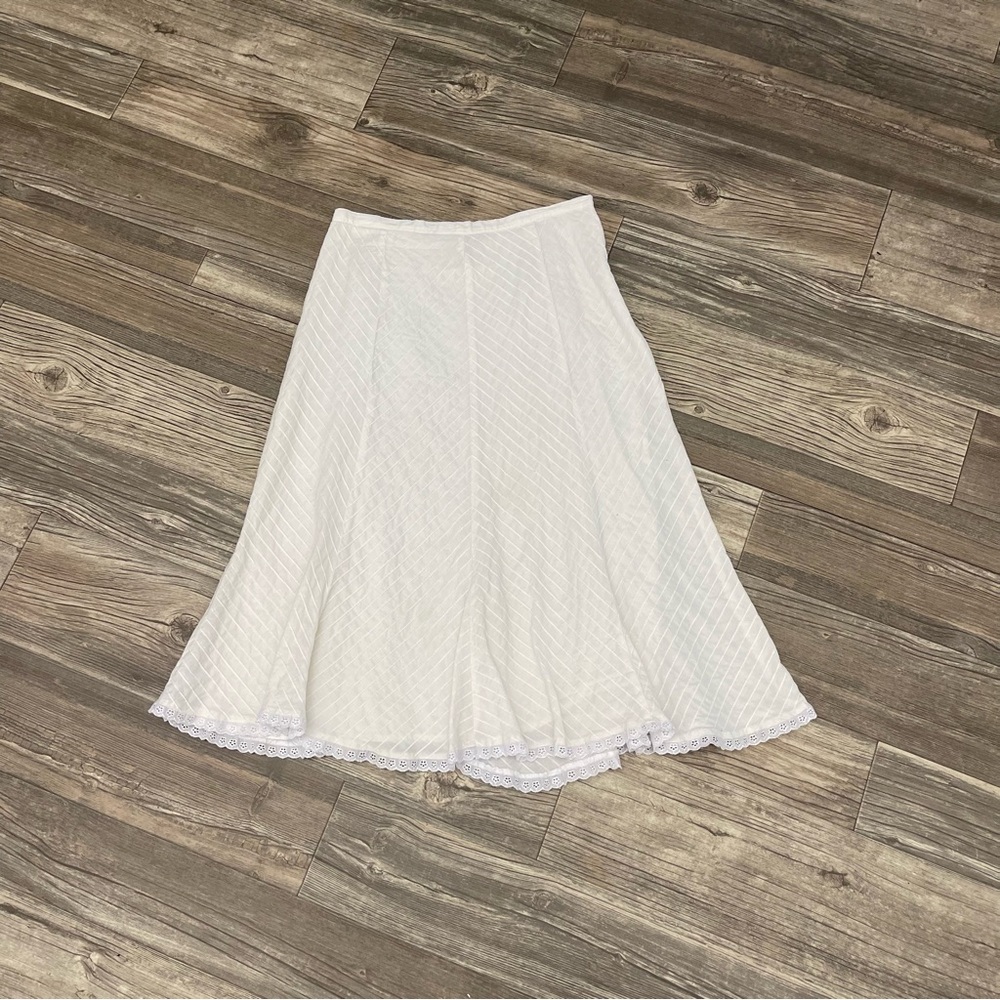 Vintage White Lace Trim Skirt